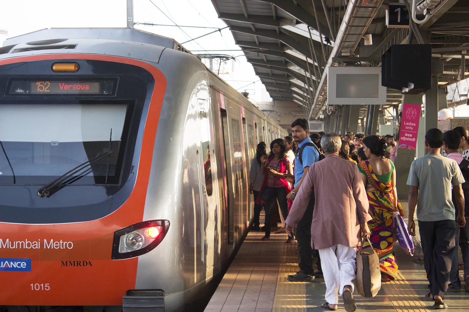 Mumbai Metro Rail passengers